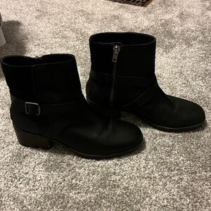 Sorel black boots